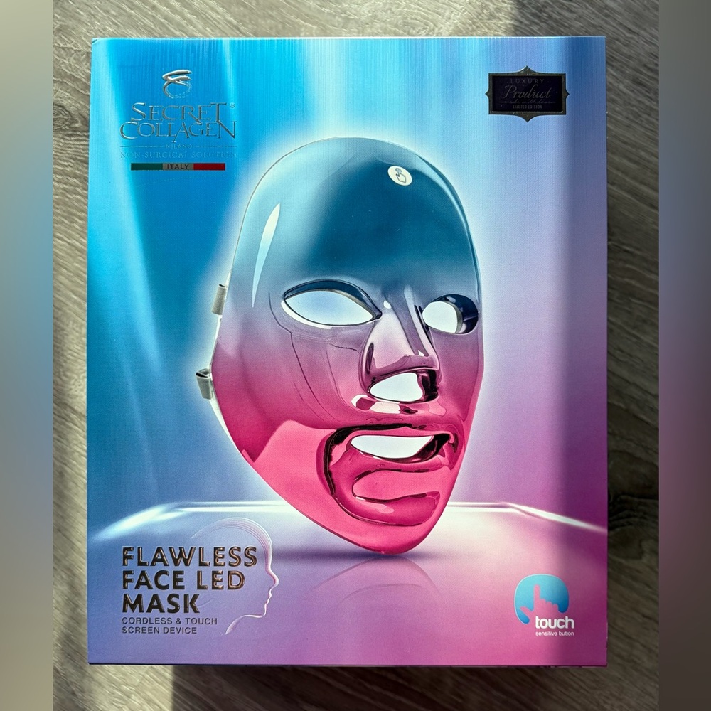 Secret Collagen Flawless Face Cordless LED Light Therapy Mask - NEVER USED
